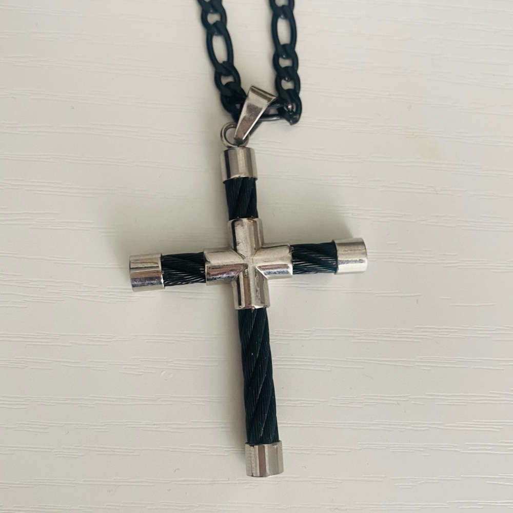 Men’s stainless steel Cross